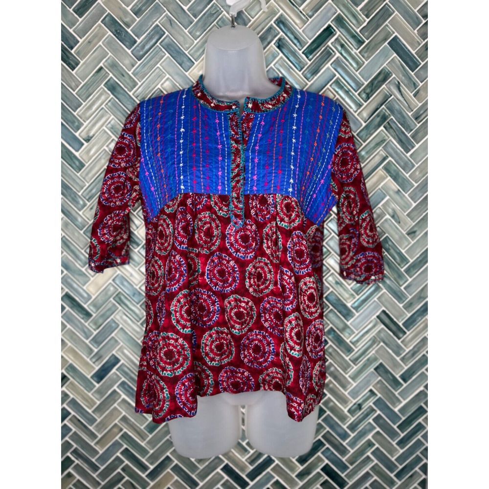MITRA BOHO SHORT SLEEVE 100% COTTON EMBROIDERED BATIK SPLIT NECK BUTTON TOP‎ MED